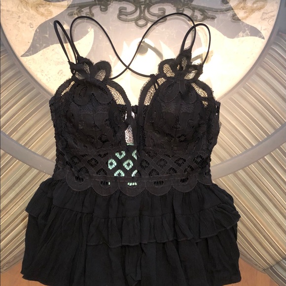 Forth Worth Tank peplum NWT 🔥🌟 sold out online - Picture 7 of 9